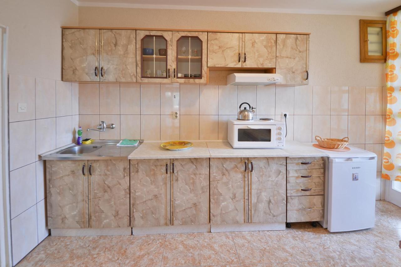 Disney Apartments Μπούντβα Εξωτερικό φωτογραφία