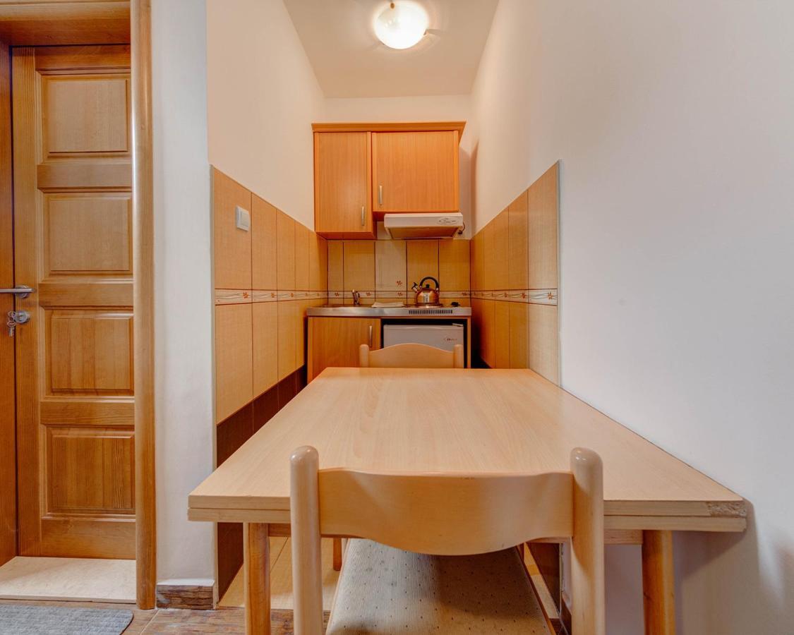 Disney Apartments Μπούντβα Εξωτερικό φωτογραφία
