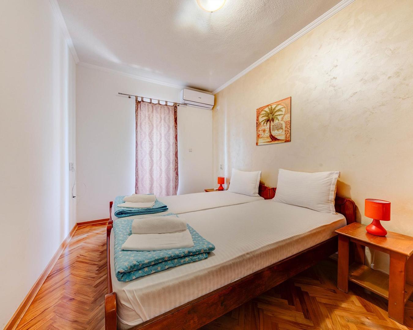 Disney Apartments Μπούντβα Εξωτερικό φωτογραφία